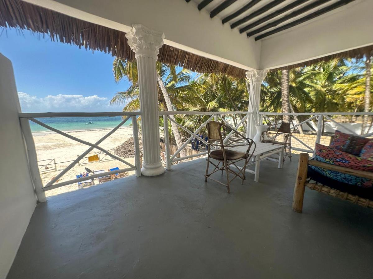 The African Paradise Beach Hotel Bwejuu Exteriör bild