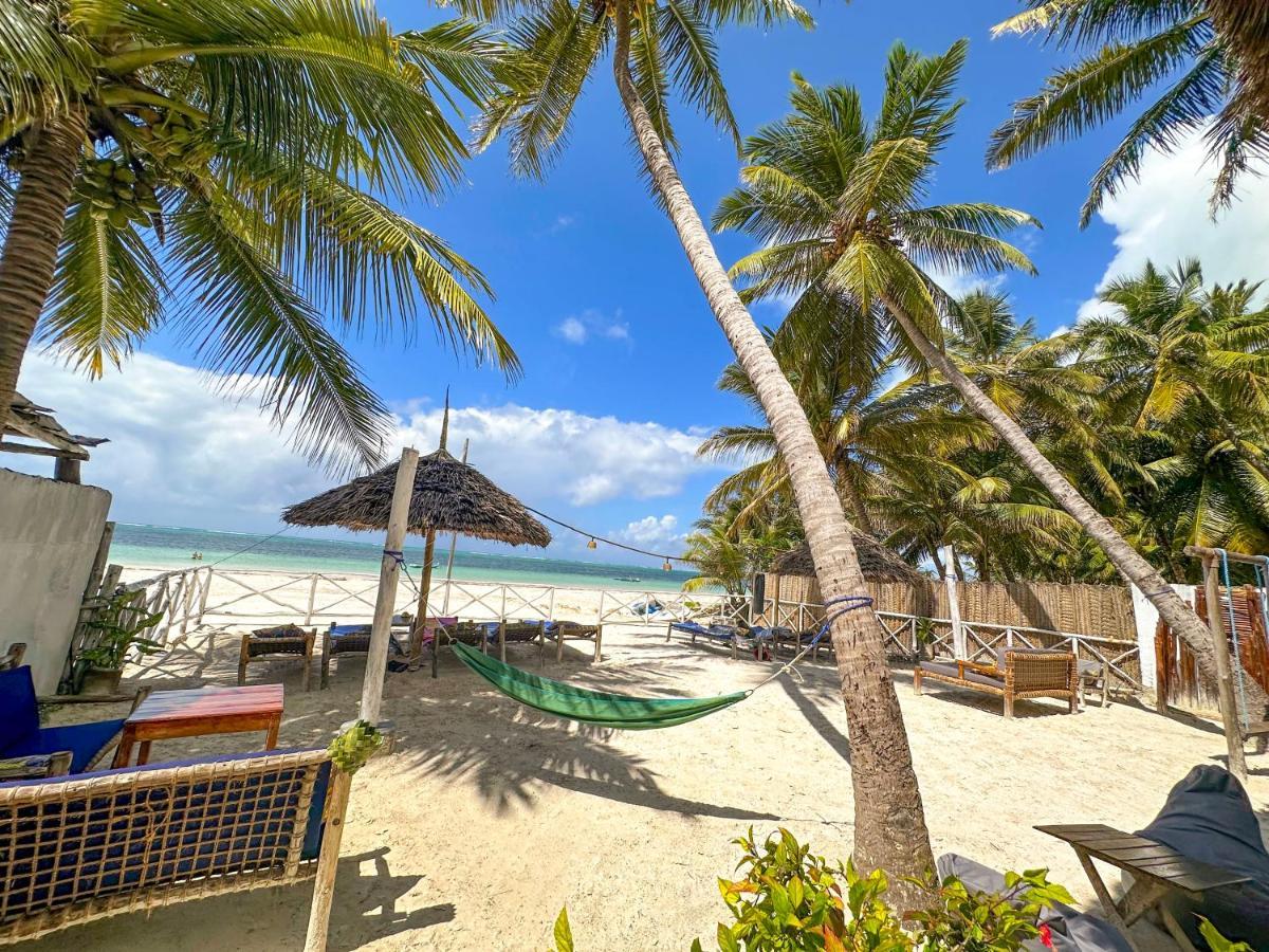 The African Paradise Beach Hotel Bwejuu Exteriör bild