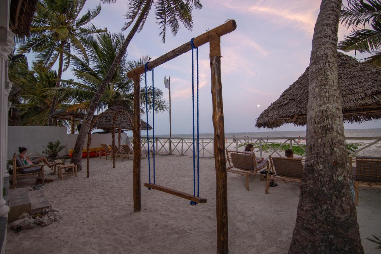 The African Paradise Beach Hotel Bwejuu Exteriör bild